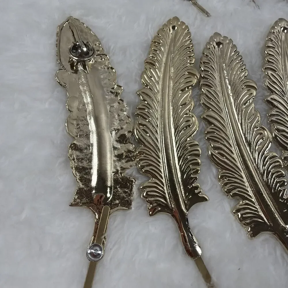 Metal Gold Feather Hat Pin - Western Style – Inspired Look